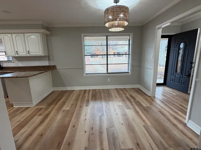 $339,900 | 404 Brookwood Drive, Mount Pleasant, TX 75455