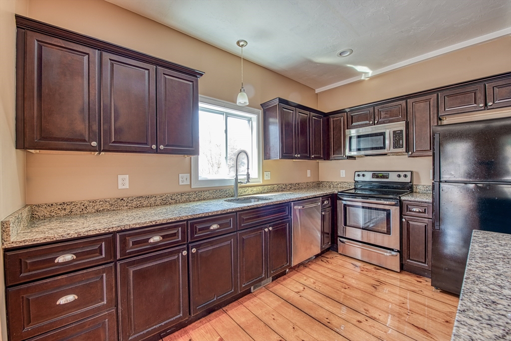 970 North Main Street, Unit 1 Raynham, MA 02767 - Photo 9 of 18