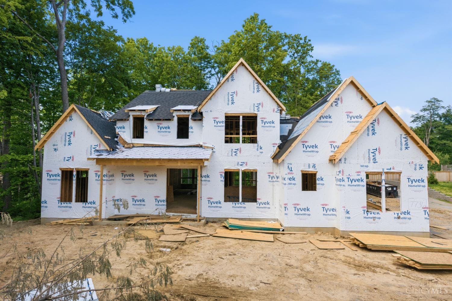 7736 State Road Cincinnati, OH 45255 - Photo 2 of 19