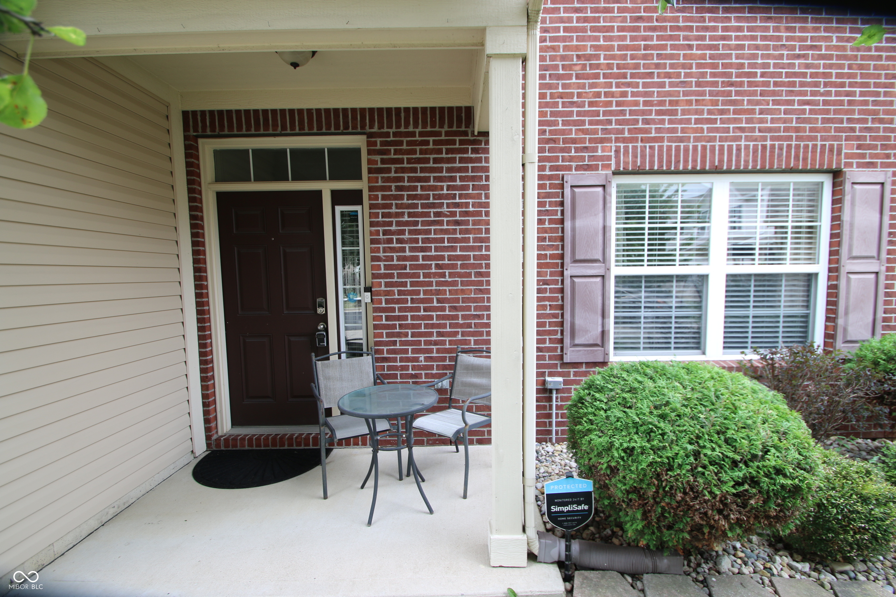12536 Schoolhouse Road Fishers, IN 46037 - Photo 4 of 40 Gallery Image 4