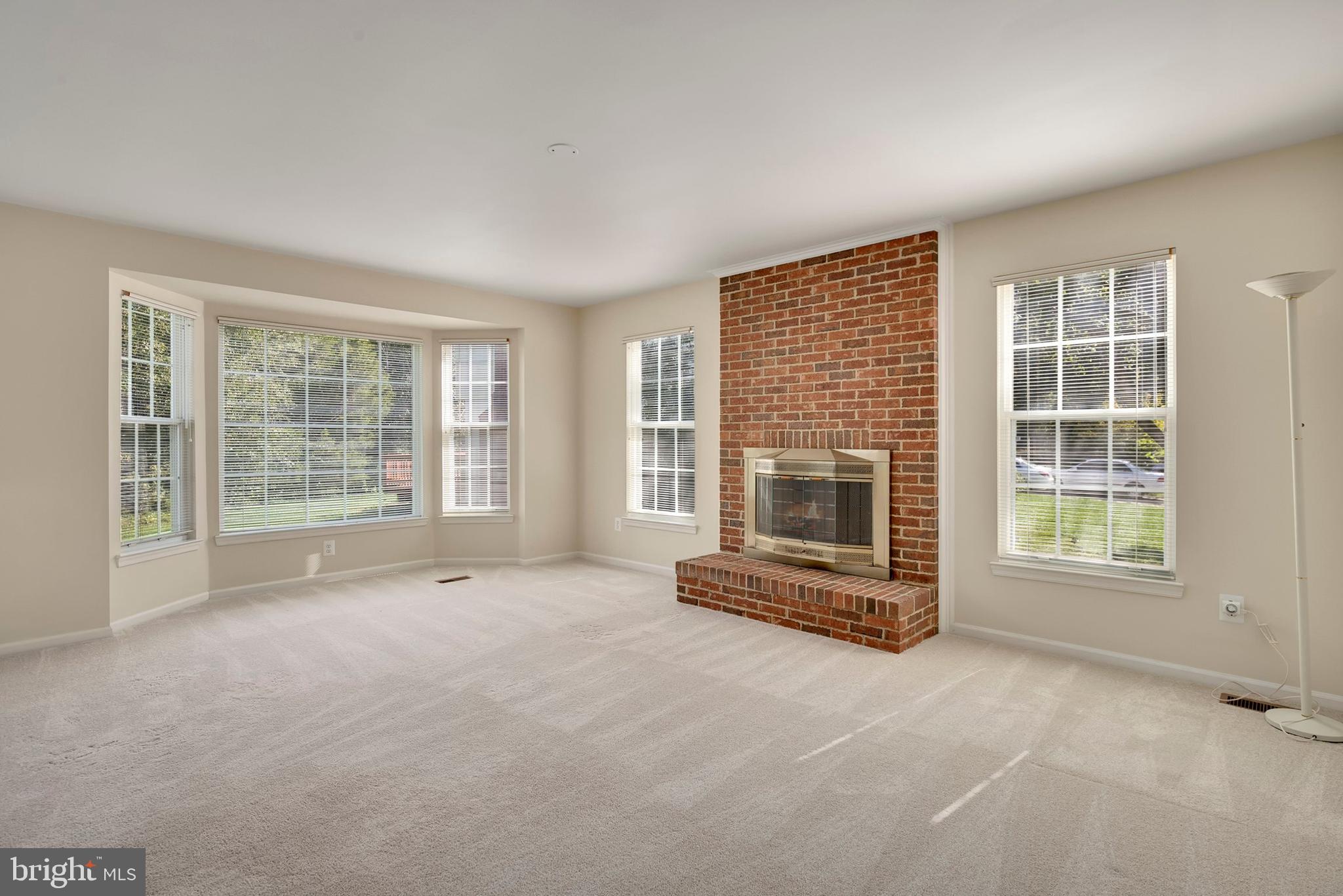 12806 Old Club Lane Reston, VA 20191 - Photo 18 of 34 Gallery Image 18
