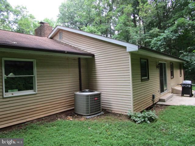 5690 Bull Road Dover, PA 17315 - Photo 19 of 30