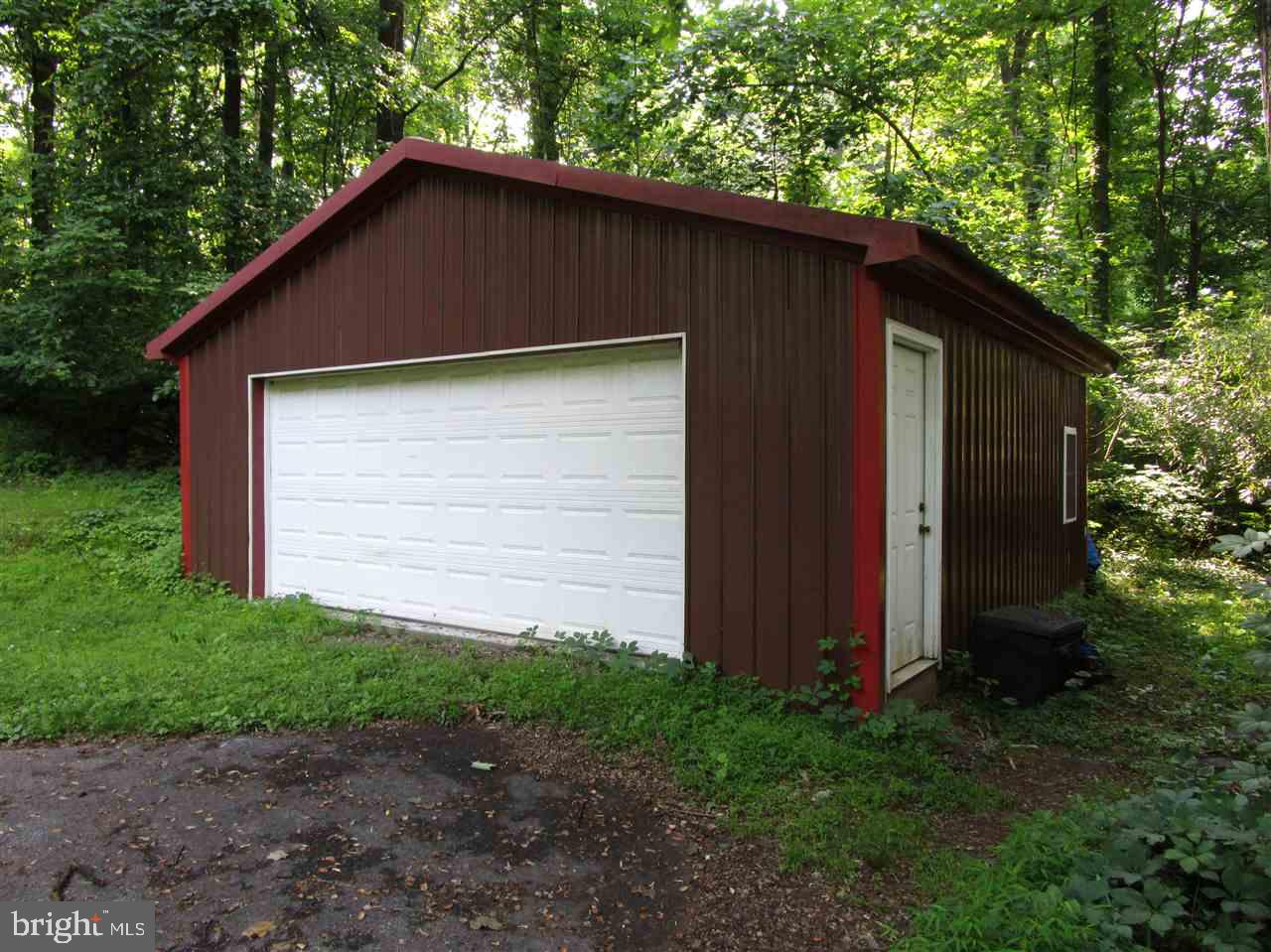 5690 Bull Road Dover, PA 17315 - Photo 24 of 30