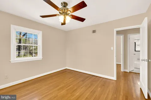 $289,000 | 1824 East-West Highway, Unit 1824, Silver Spring, MD 20910