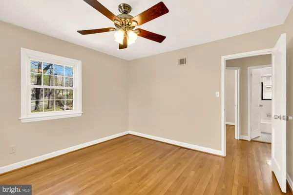 $289,000 | 1824 East-West Highway, Unit 1824, Silver Spring, MD 20910