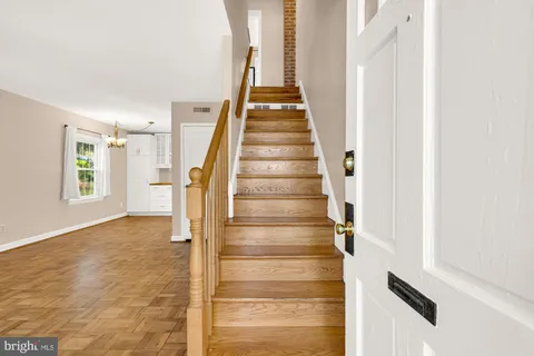 $289,000 | 1824 East-West Highway, Unit 1824, Silver Spring, MD 20910
