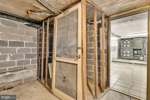 $289,000 | 1824 East-West Highway, Unit 1824, Silver Spring, MD 20910