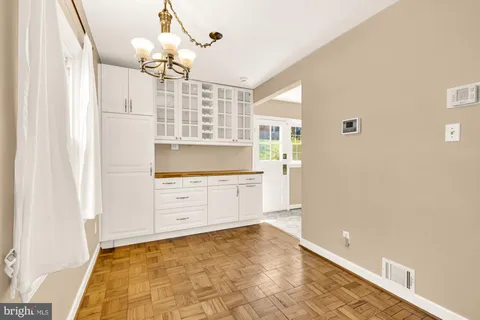 $289,000 | 1824 East-West Highway, Unit 1824, Silver Spring, MD 20910