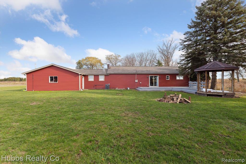 8884 Edward Road Fostoria, MI 48435 - Photo 34 of 45