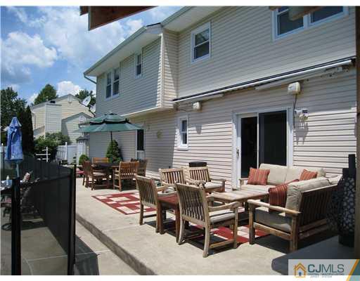 43 Harkins Road Milltown, NJ 08850 - Photo 21 of 25 Gallery Image 21