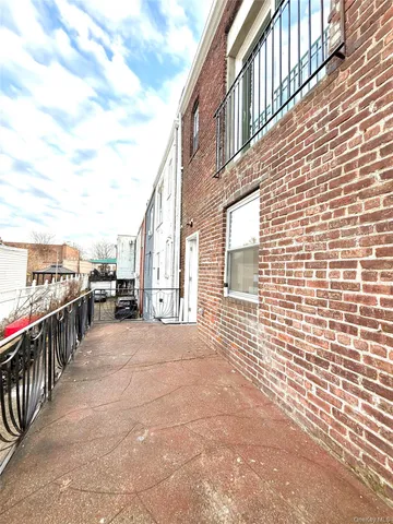 $749,999 | 629 East 89th Street | Canarsie