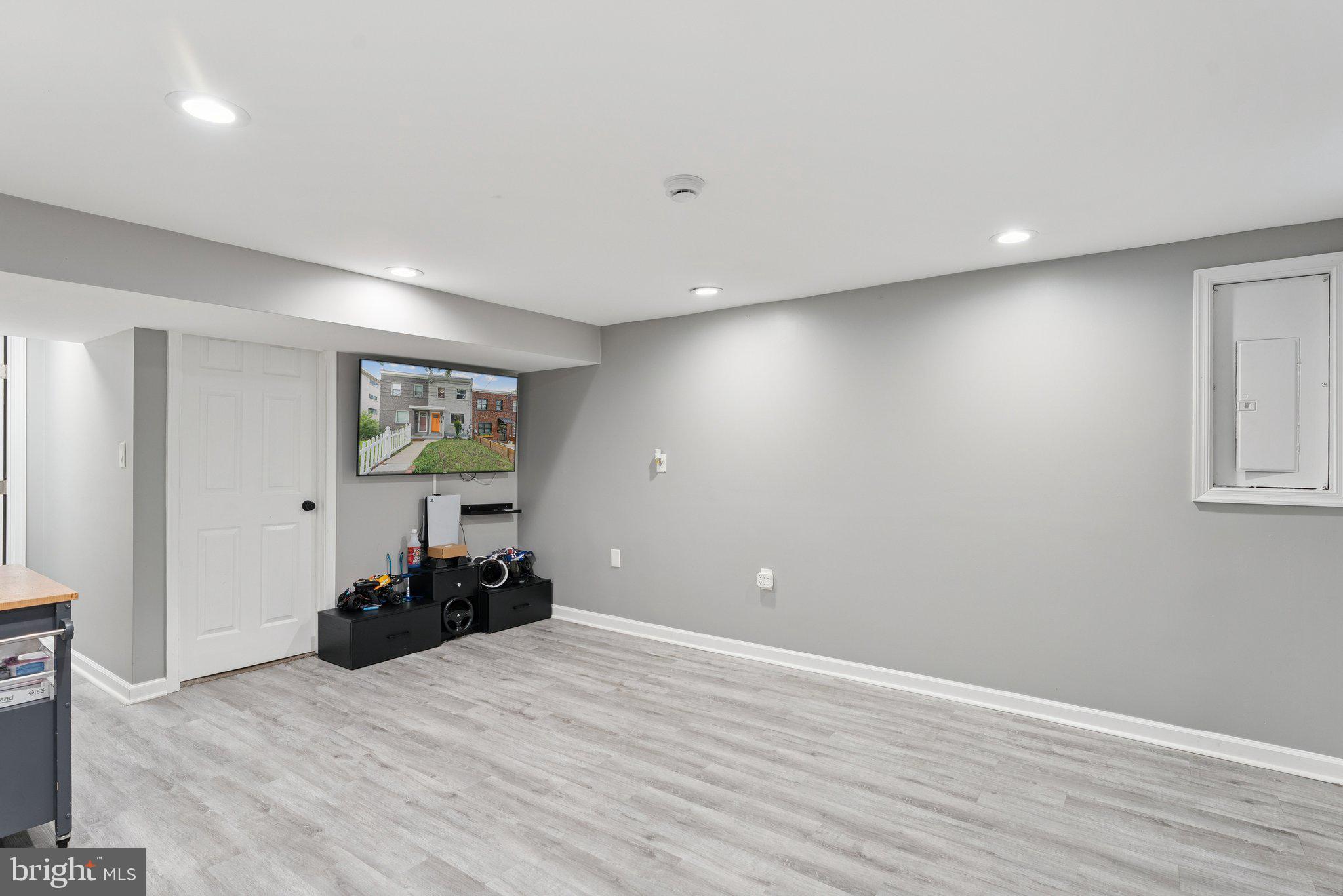 1525 Morris Road Southeast Washington, DC 20020 - Photo 24 of 30 Basement rec room w/4th bed