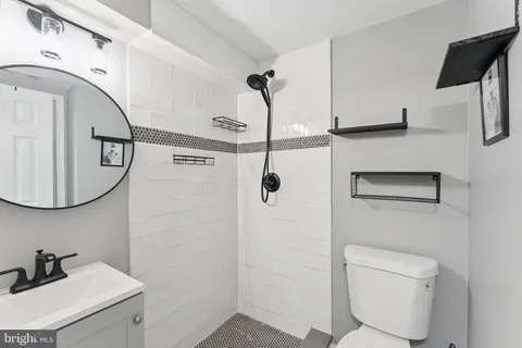 $429,999 | 1525 Morris Road Southeast, Washington, DC 20020