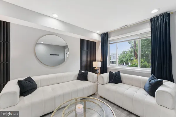 $429,999 | 1525 Morris Road Southeast, Washington, DC 20020