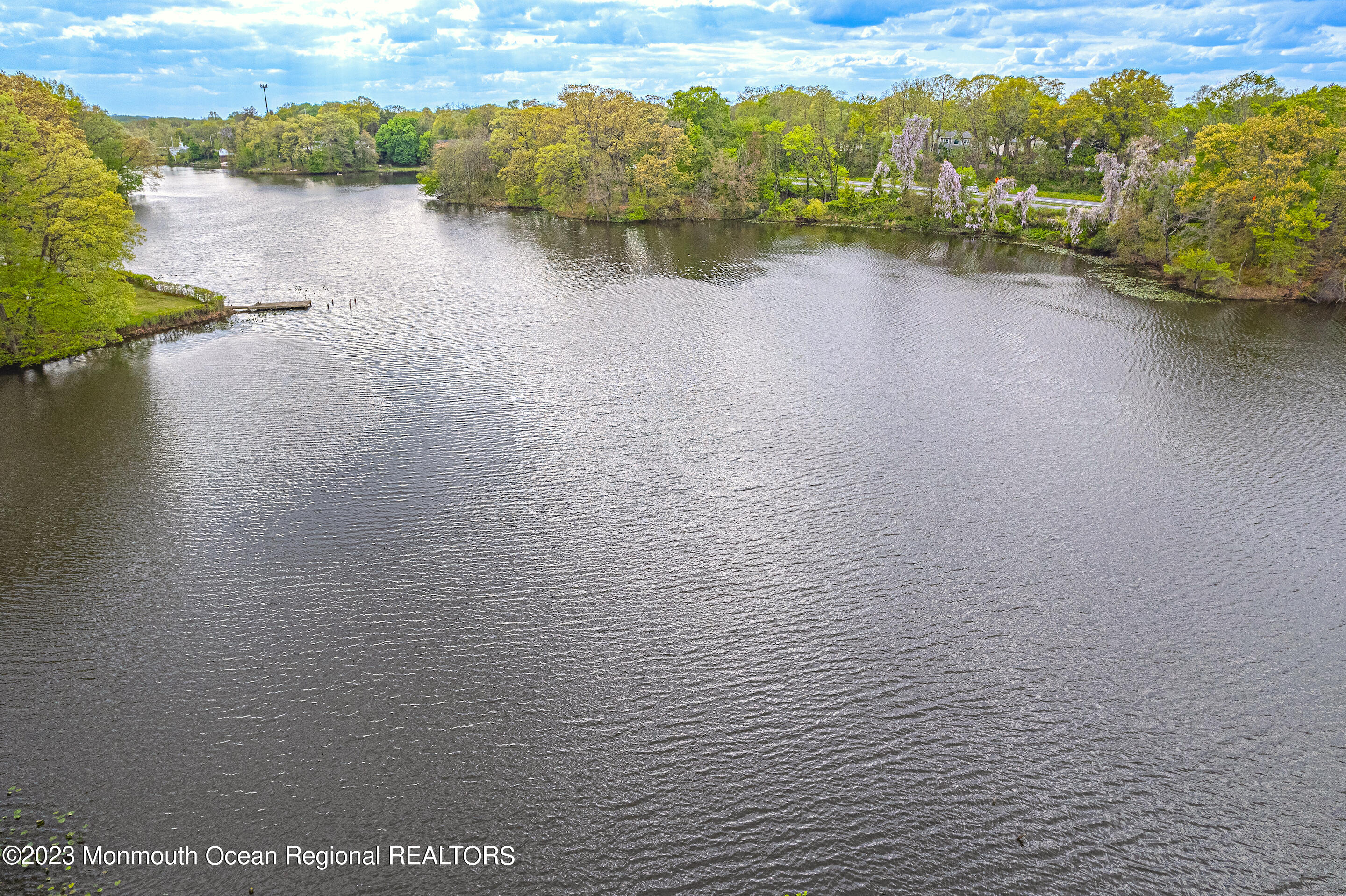 10 Ovington Drive Hamilton, NJ 08620 - Photo 11 of 32 10 Ovington Photos-35