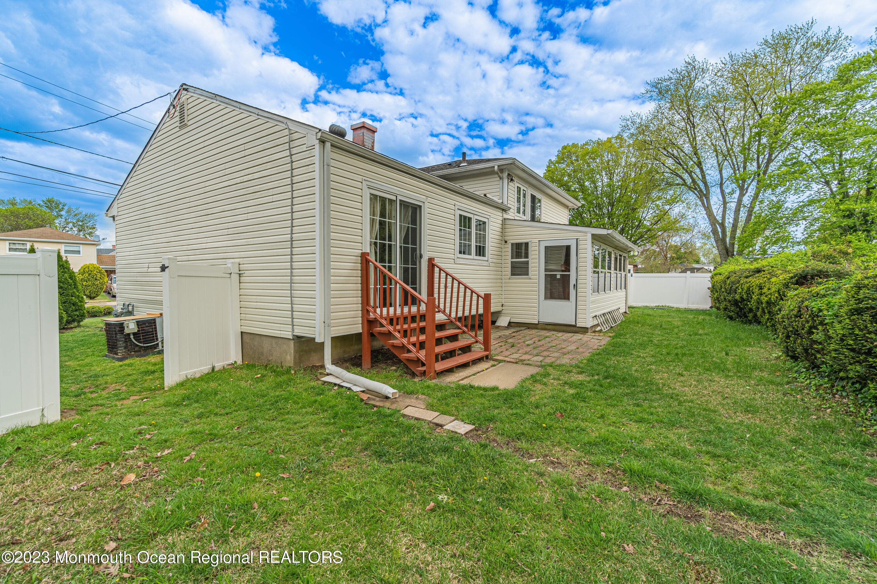 10 Ovington Drive Hamilton, NJ 08620 - Photo 32 of 32 10 Ovington Photos-22