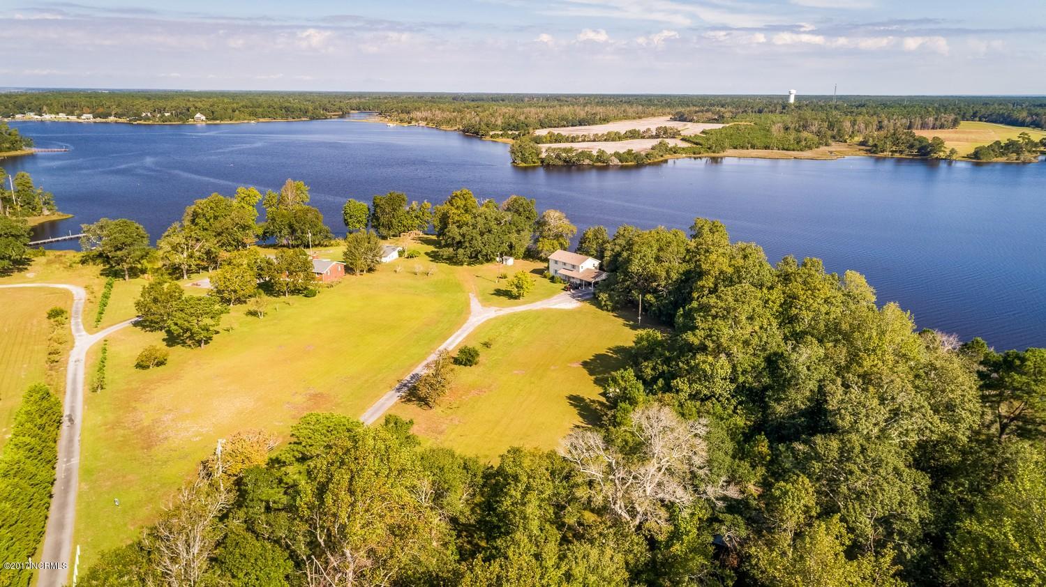 482 Vfw Road Cedar Point, NC 28584 - Photo 3 of 6 Chill Photo (5)