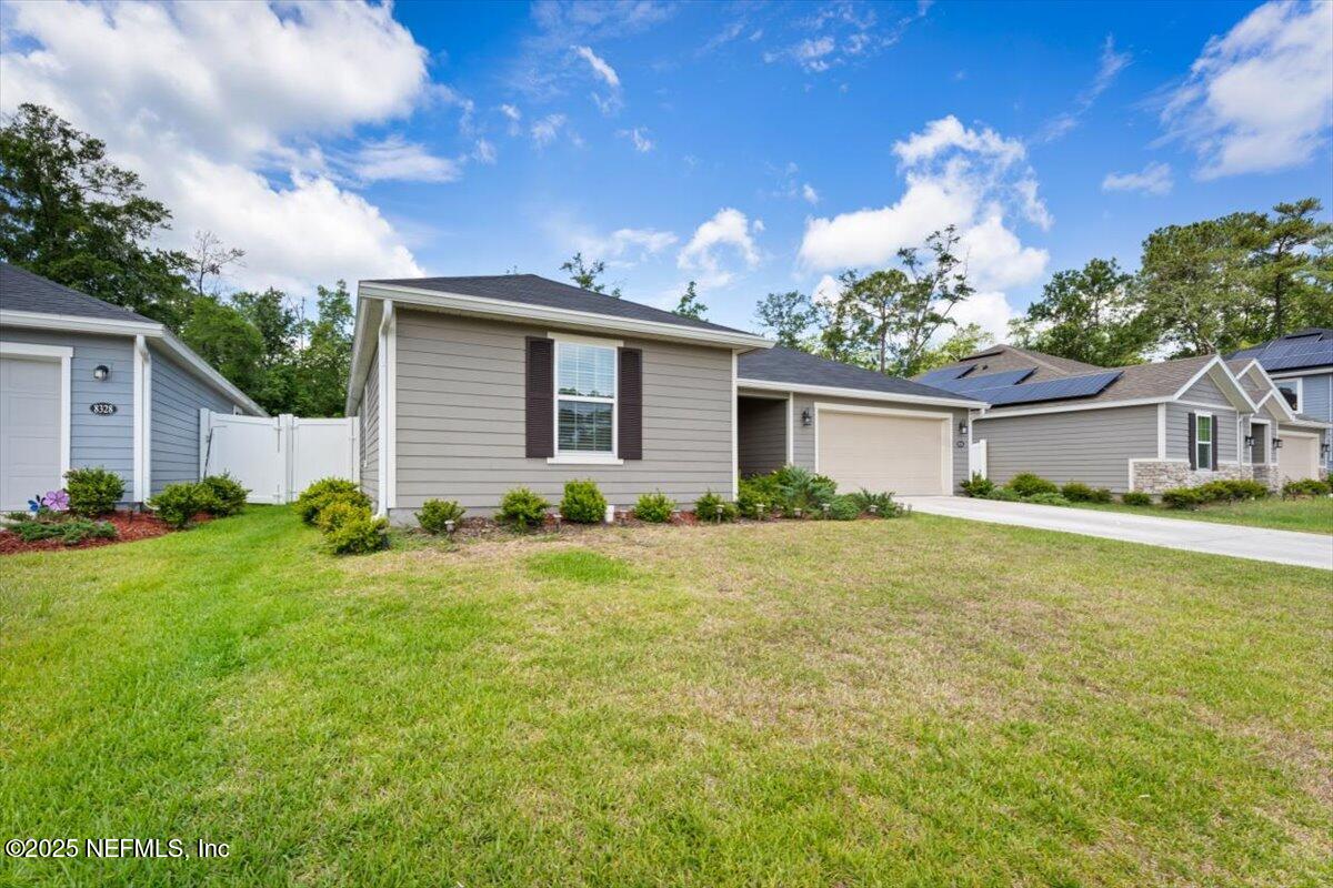 8334 Fouraker Forest Road Jacksonville, FL 32221 - Photo 3 of 32 03-JAXREP_8334_Fouraker_Forest_Rd_Jackso