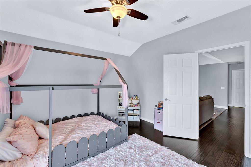 2409 Loon Lake Road Denton, TX 76210 - Photo 19 of 30 Additional secondary bedroom located upstairs.