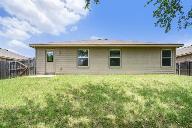 $389,000 | 2421 Gabriel Drive, McKinney, TX 75071