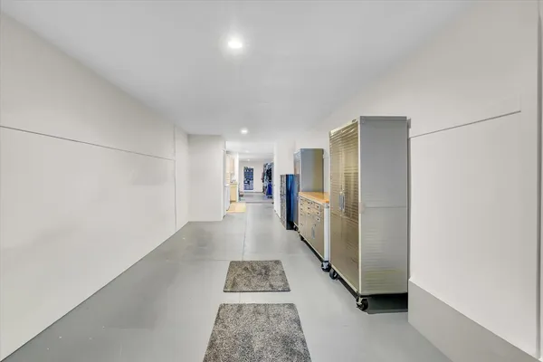 $315,000 | 325 West South 3rd Street, De Land, IL 61839