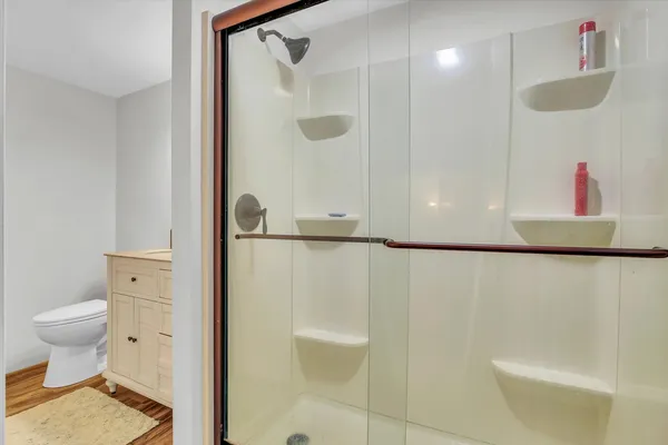 $315,000 | 325 West South 3rd Street, De Land, IL 61839