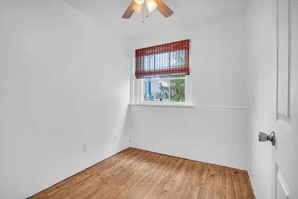 $315,000 | 325 West South 3rd Street, De Land, IL 61839