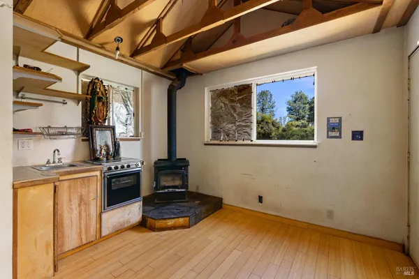 $299,000 | 21168 Jerusalem Grde, Lower Lake, CA 95457
