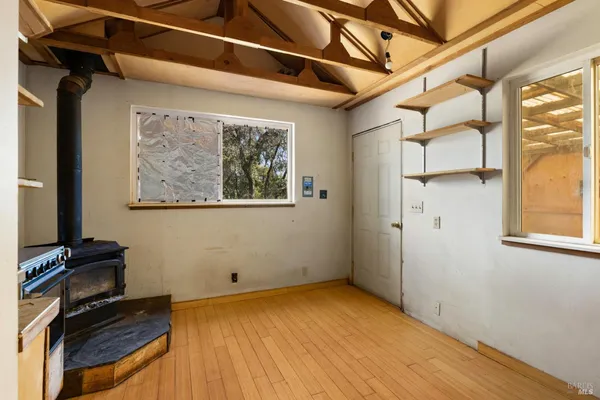 $299,000 | 21168 Jerusalem Grde, Lower Lake, CA 95457