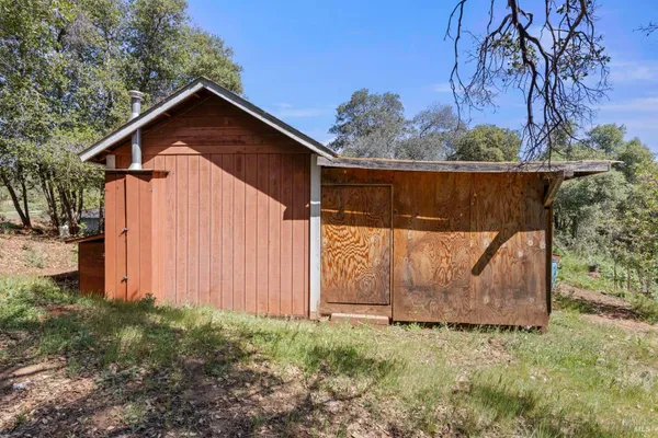 $299,000 | 21168 Jerusalem Grde, Lower Lake, CA 95457