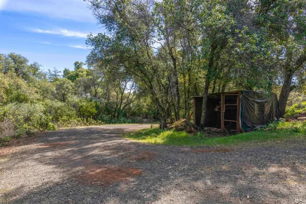 $299,000 | 21168 Jerusalem Grde, Lower Lake, CA 95457