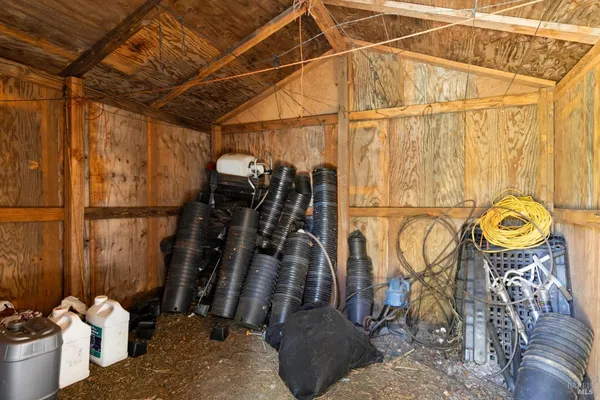 $299,000 | 21168 Jerusalem Grde, Lower Lake, CA 95457