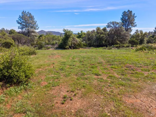 $299,000 | 21168 Jerusalem Grde, Lower Lake, CA 95457