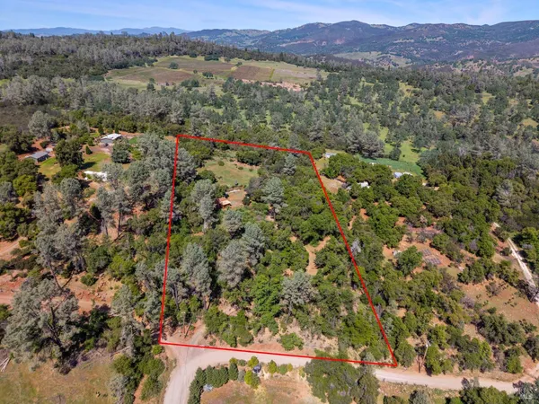 $299,000 | 21168 Jerusalem Grde, Lower Lake, CA 95457