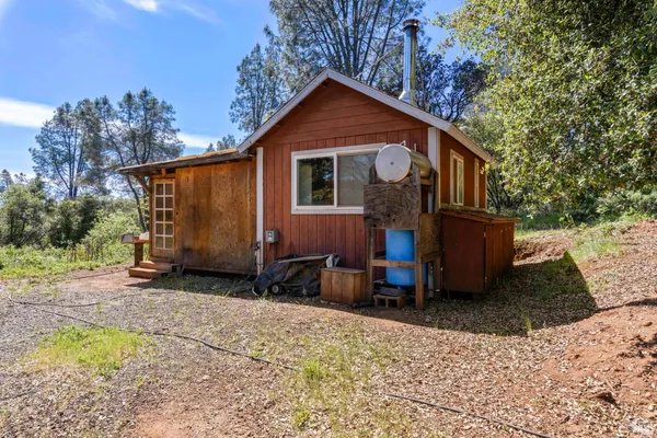 $299,000 | 21168 Jerusalem Grde, Lower Lake, CA 95457