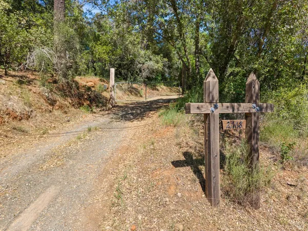 $299,000 | 21168 Jerusalem Grde, Lower Lake, CA 95457