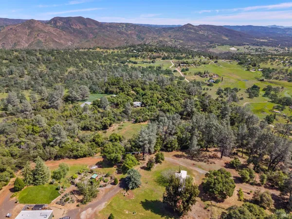 $299,000 | 21168 Jerusalem Grde, Lower Lake, CA 95457