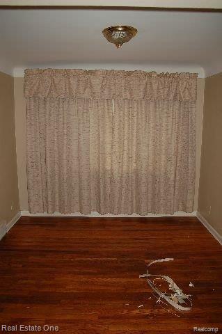 38465 Dequindre Road Troy, MI 48083 - Photo 3 of 11 DINING.JPG