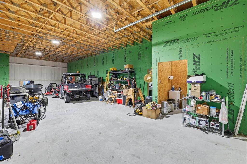 145 ROCK Court Decatur, TX 76234 - Photo 34 of 40 with additional storage space not pictured.