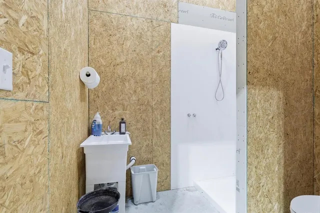 $1,450,000 | 145 ROCK Court, Decatur, TX 76234