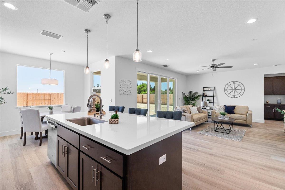 2080 Zane Way Turlock, CA 95382 - Photo 29 of 80