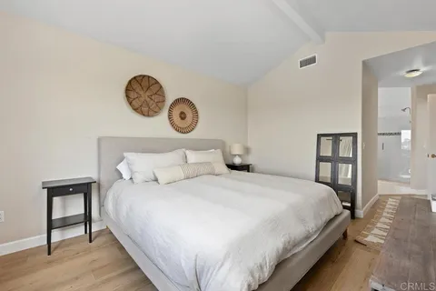$1,015,000 | 1575 Golfcrest Place, Vista, CA 92081