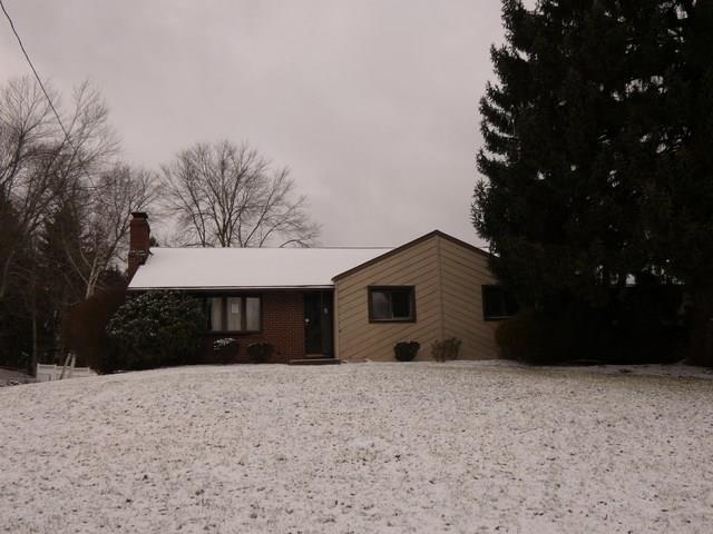 9505 Meadow Road Allison Park, PA 15101 - Photo 2 of 22 Gallery Image 2