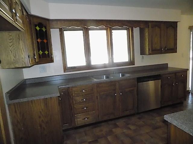 9505 Meadow Road Allison Park, PA 15101 - Photo 7 of 22 Gallery Image 7