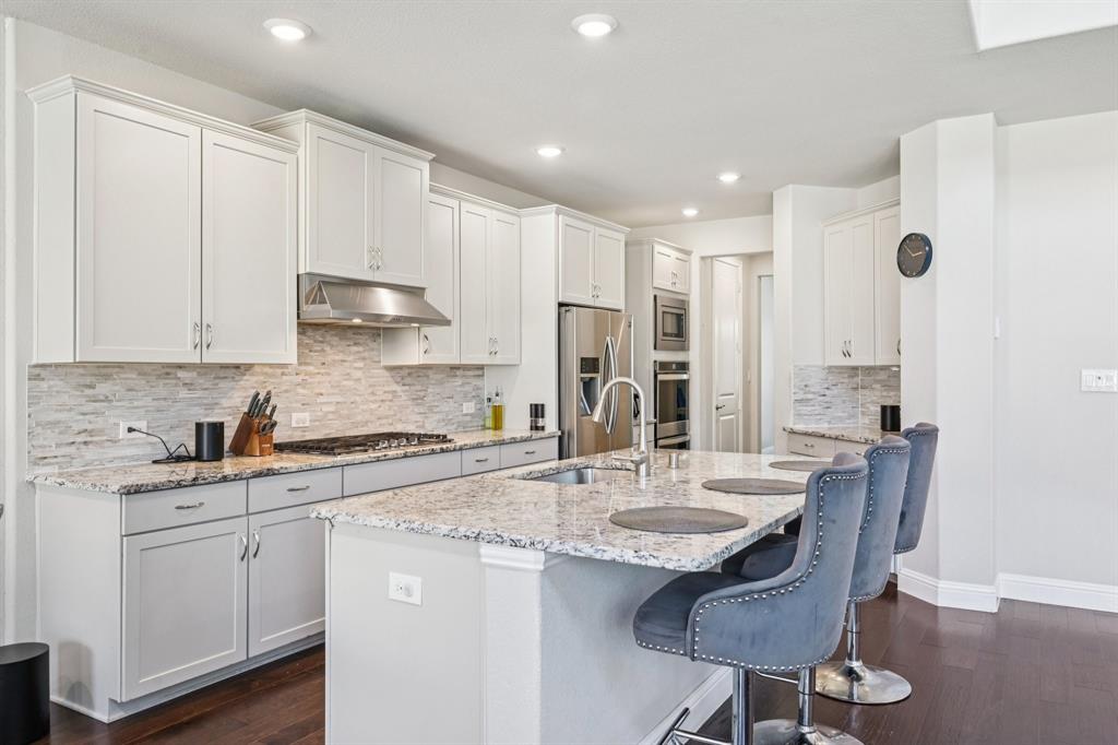 1308 Bailey Lane Allen, TX 75013 - Photo 11 of 39