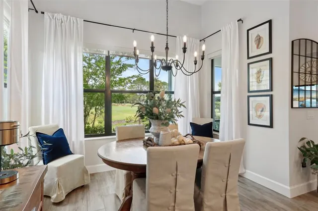 $575,000 | 9307 San Jose Boulevard, Howey-in-the-Hills, FL 34737