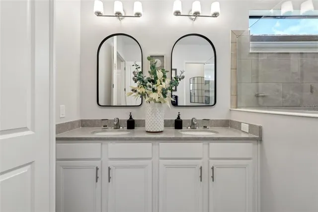 $575,000 | 9307 San Jose Boulevard, Howey-in-the-Hills, FL 34737