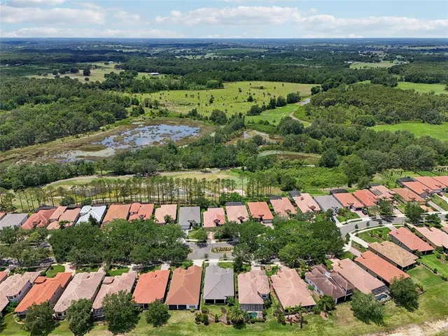 $575,000 | 9307 San Jose Boulevard, Howey-in-the-Hills, FL 34737