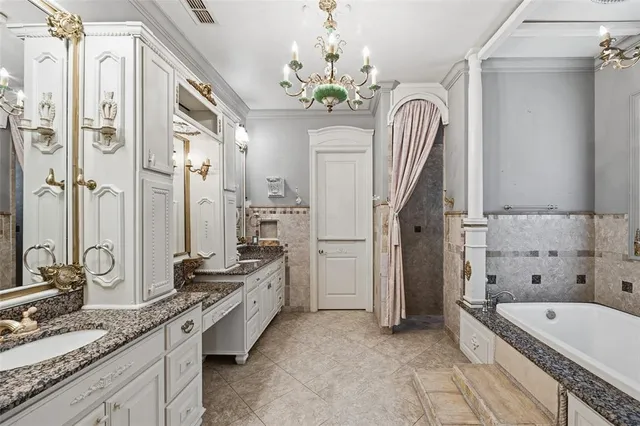 $1,159,800 | 4062 Bunting Avenue, Fort Worth, TX 76107