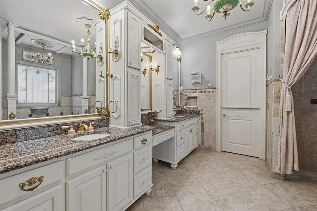 $1,159,800 | 4062 Bunting Avenue, Fort Worth, TX 76107